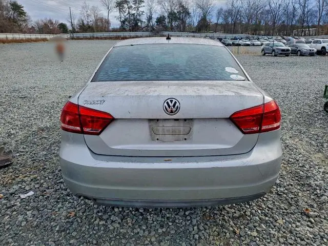 2012 VOLKSWAGEN PASSAT S  