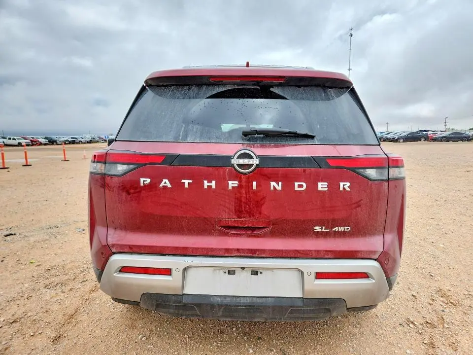 2025 NISSAN PATHFINDER SL  