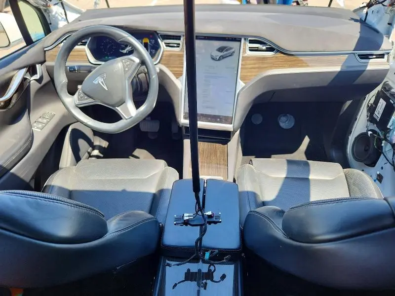 2016 TESLA MODEL X   
