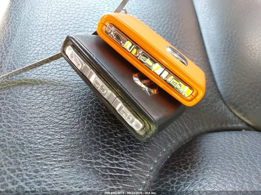 2022 VOLVO XC90 T6 MOMENTUM 6 PASSENGER