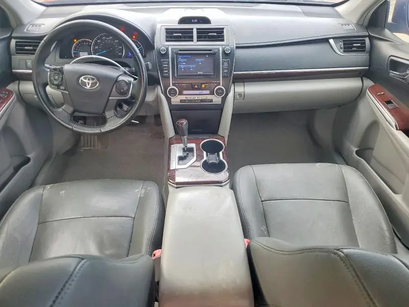 2014 TOYOTA CAMRY XLE  