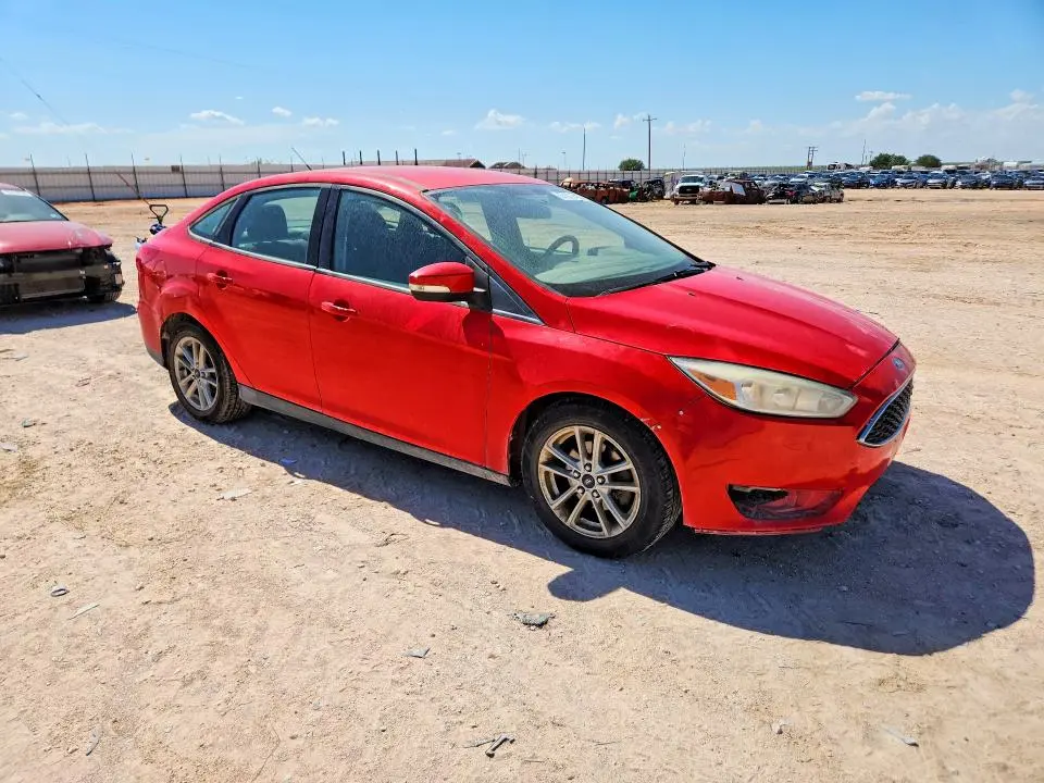 2017 FORD FOCUS SE  