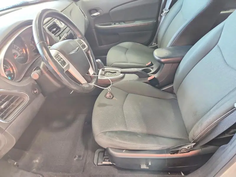 2012 CHRYSLER 200 TOURING  