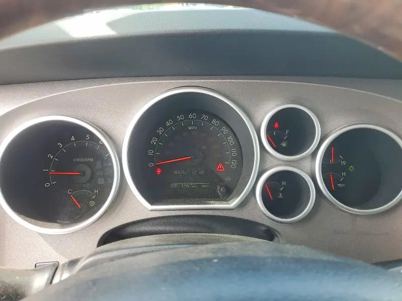 2012 TOYOTA TUNDRA CREWMAX LIMITED  