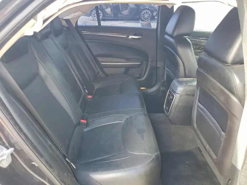 2015 CHRYSLER 300 LIMITED  