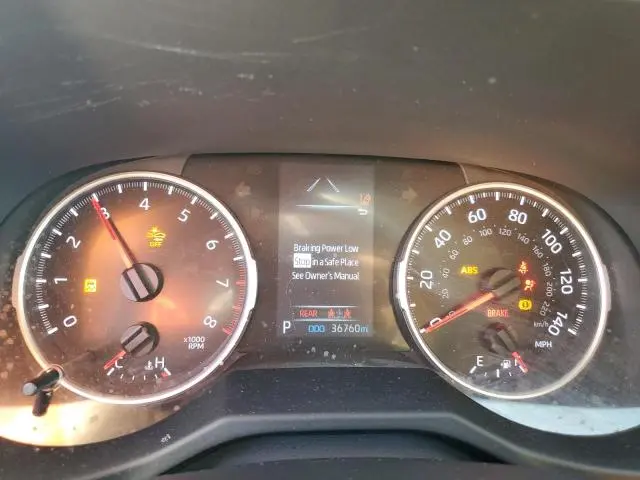 2021 TOYOTA RAV4 LE  