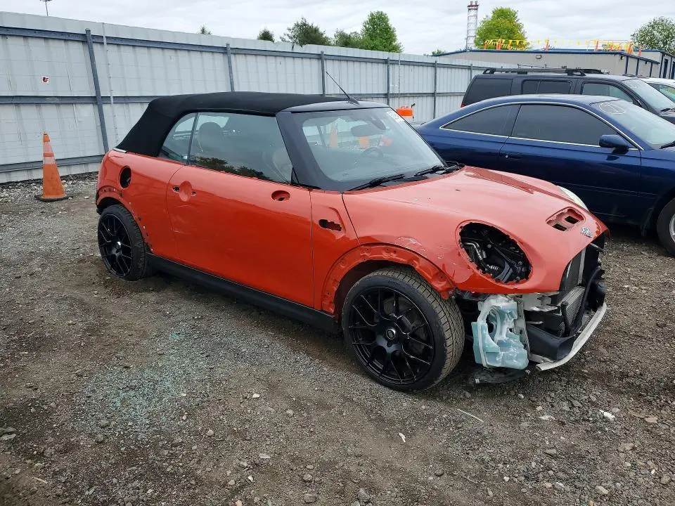 2019 MINI COOPER S  