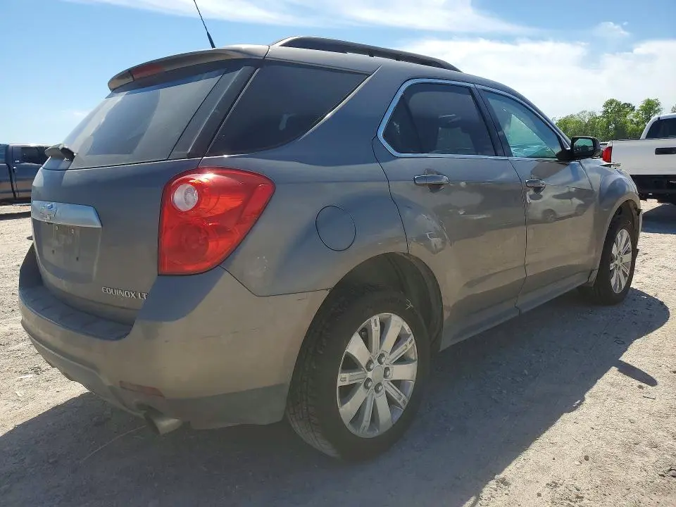 2010 CHEVROLET EQUINOX LT  