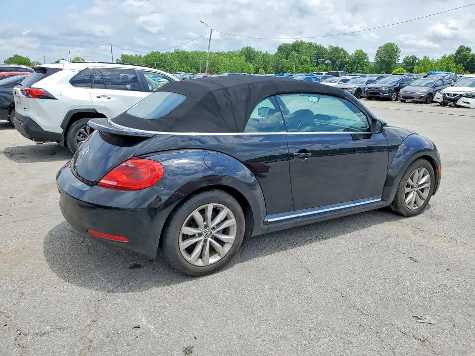 2013 VOLKSWAGEN BEETLE   