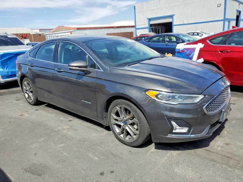 2019 FORD FUSION TITANIUM  