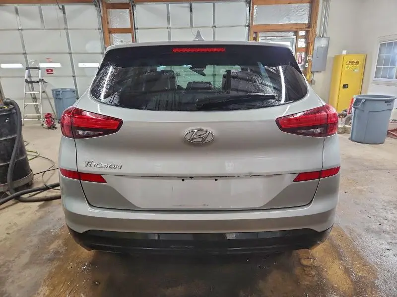 2020 HYUNDAI TUCSON SE  