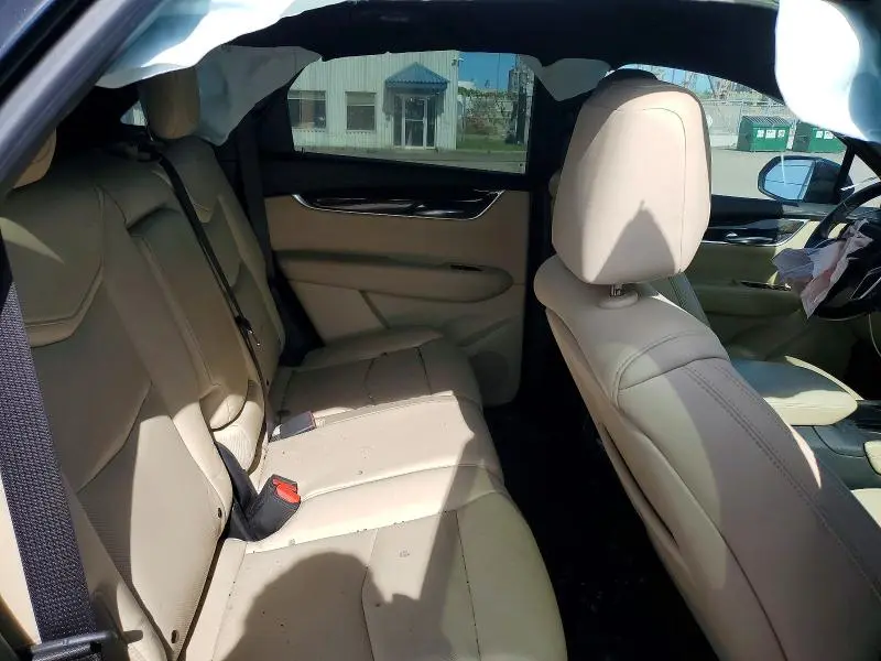 2017 CADILLAC XT5   