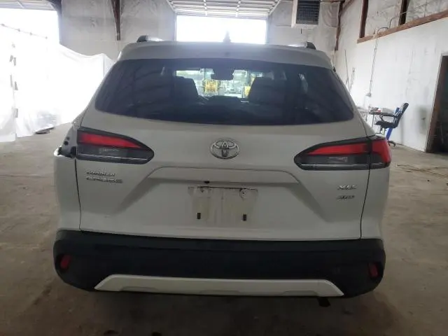 2023 TOYOTA COROLLA CROSS XLE