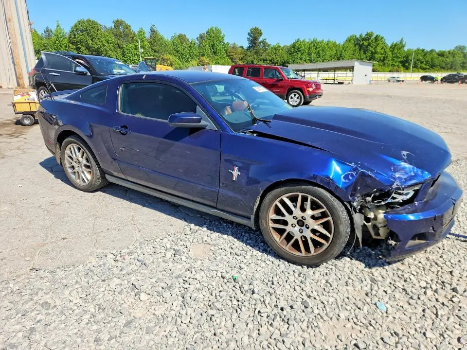 2012 FORD MUSTANG   