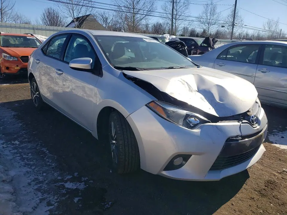2016 TOYOTA COROLLA LE PLUS  