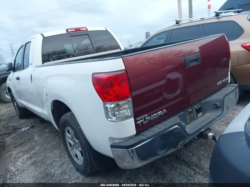 2011 TOYOTA TUNDRA GRADE 5.7L V8