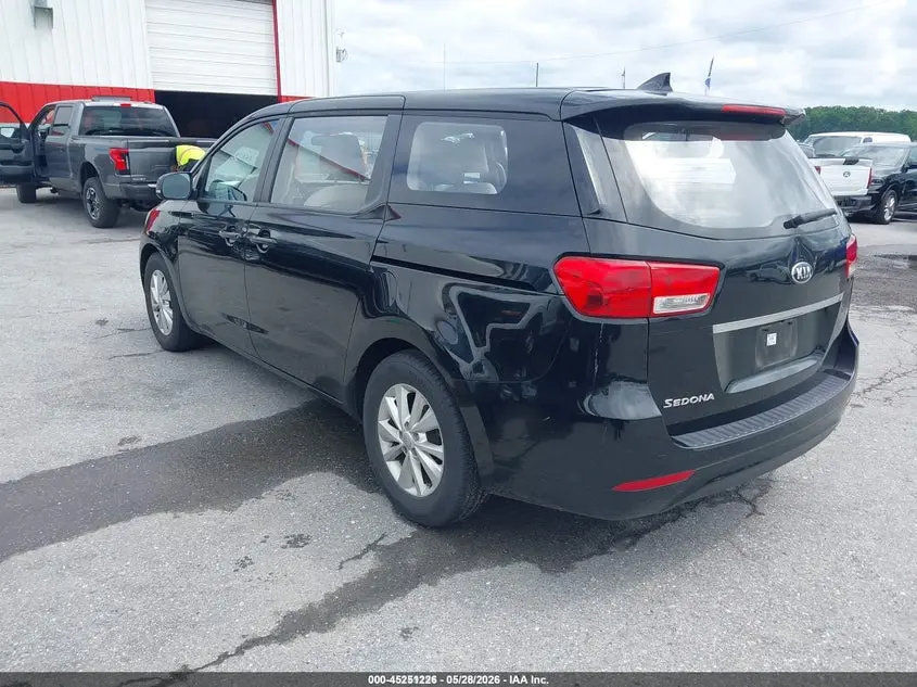 2018 KIA SEDONA L