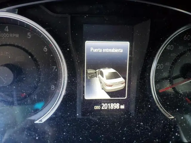 2015 TOYOTA CAMRY LE  