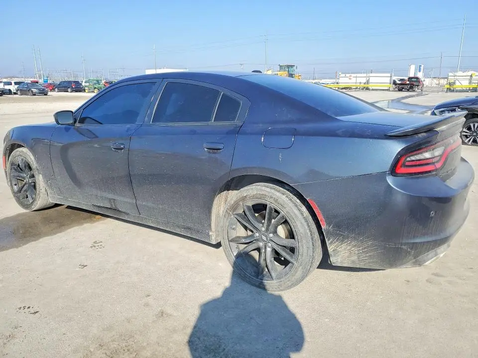 2018 DODGE CHARGER SXT  