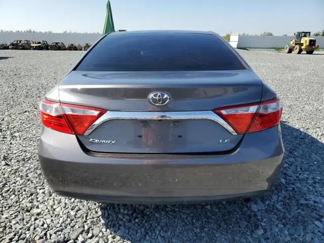 2016 TOYOTA CAMRY LE  