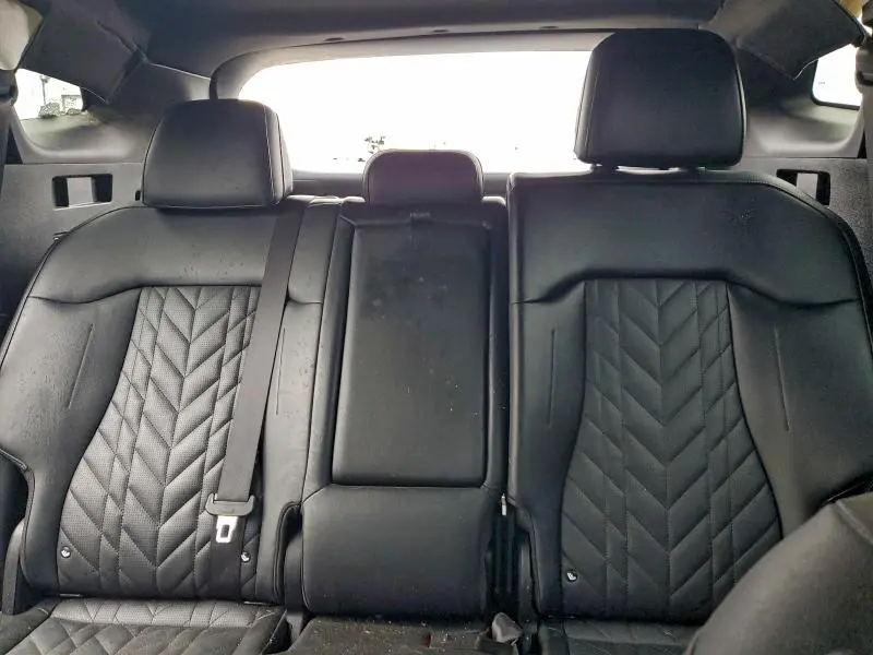 2023 KIA SPORTAGE X-PRO  