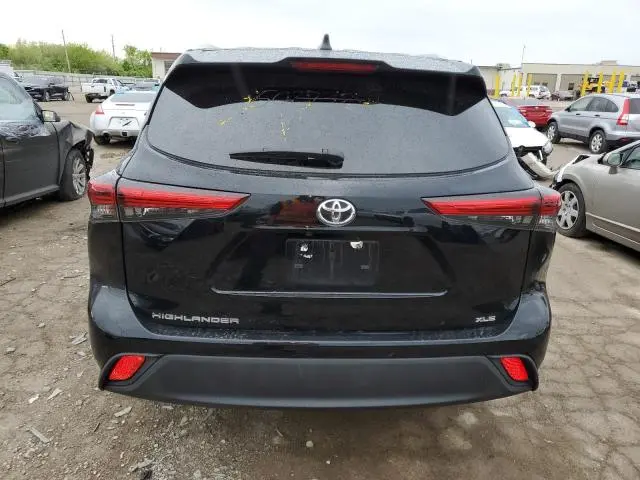 2020 TOYOTA HIGHLANDER XLE  
