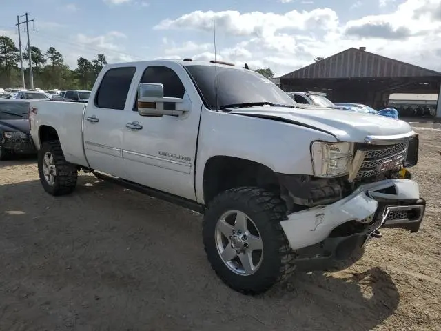 2011 GMC SIERRA K2500 DENALI  