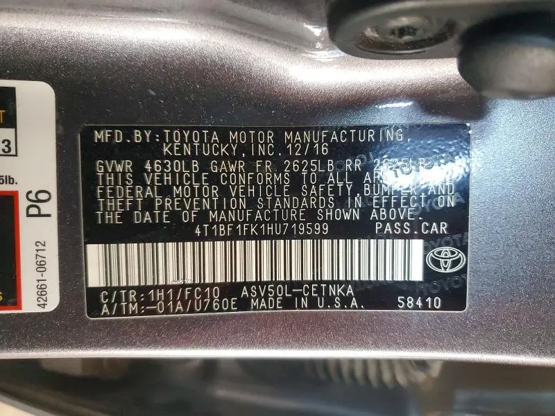 2017 TOYOTA CAMRY LE  
