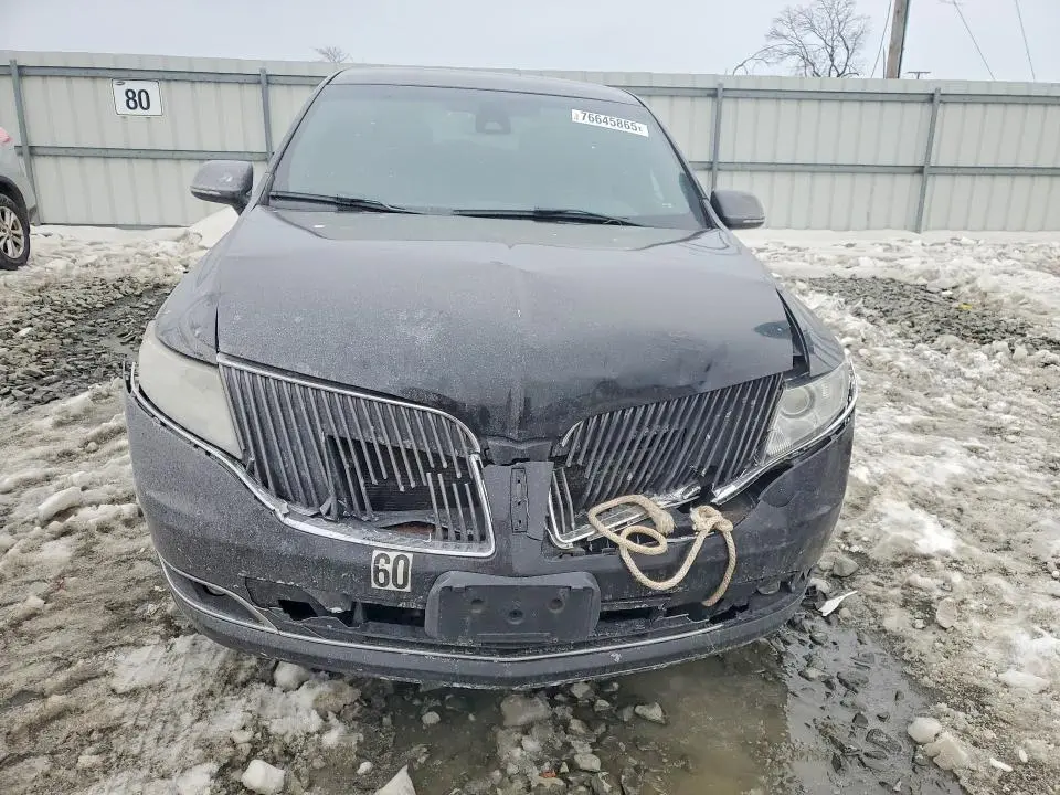 2015 LINCOLN MKT   