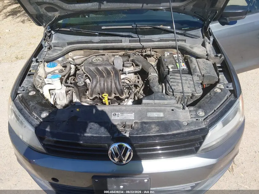 2014 VOLKSWAGEN JETTA 2.0L S