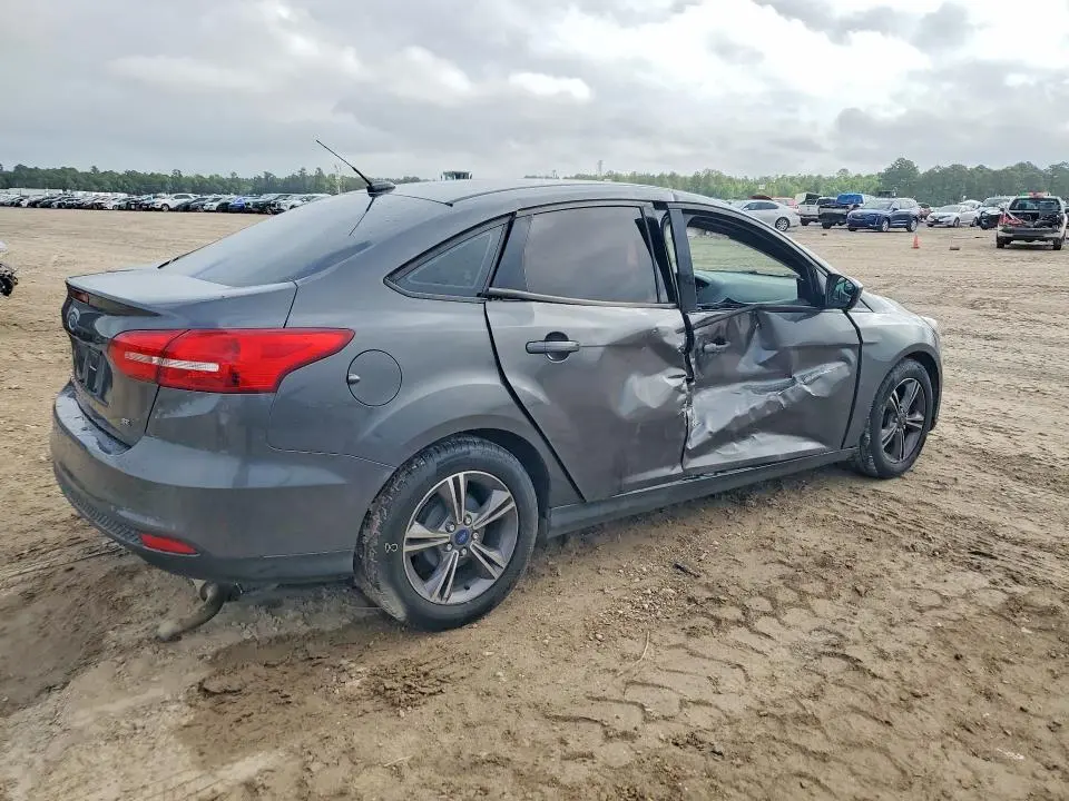 2018 FORD FOCUS SE  
