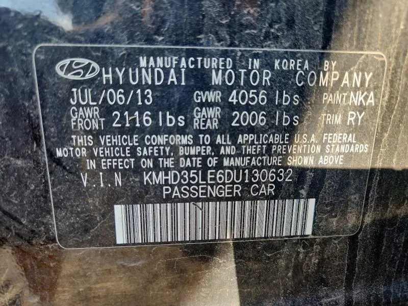 2013 HYUNDAI ELENTRA   