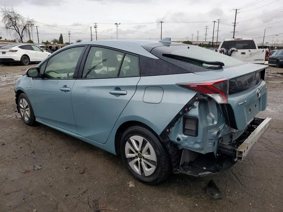 2016 TOYOTA PRIUS   