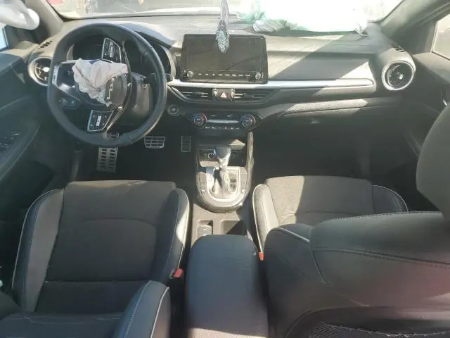 2024 KIA FORTE GT LINE  