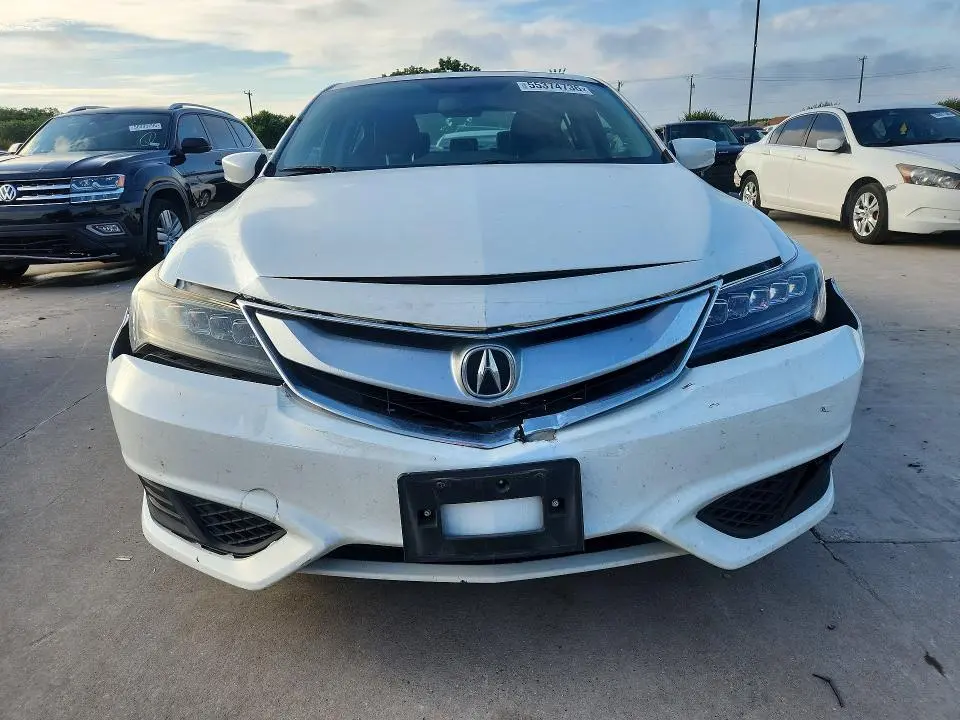 2018 ACURA ILX PREMIUM/TECHNOLOGY  