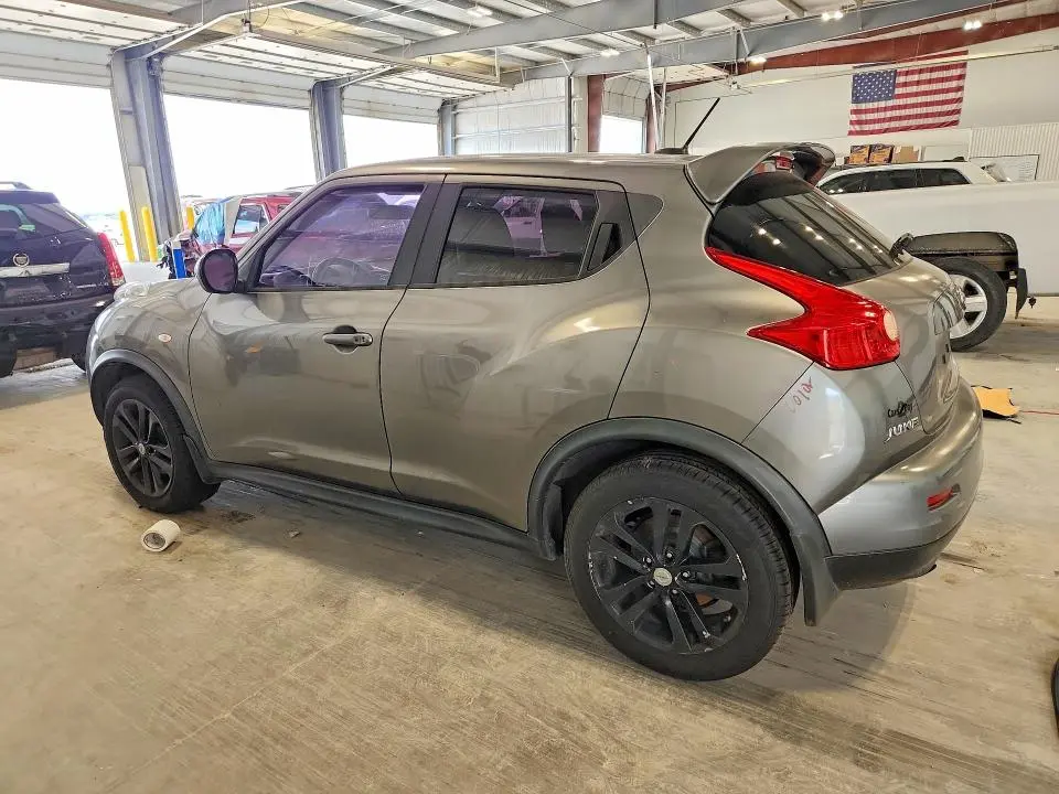 2014 NISSAN JUKE SV  