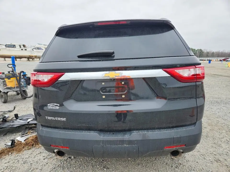2019 CHEVROLET TRAVERSE LS  