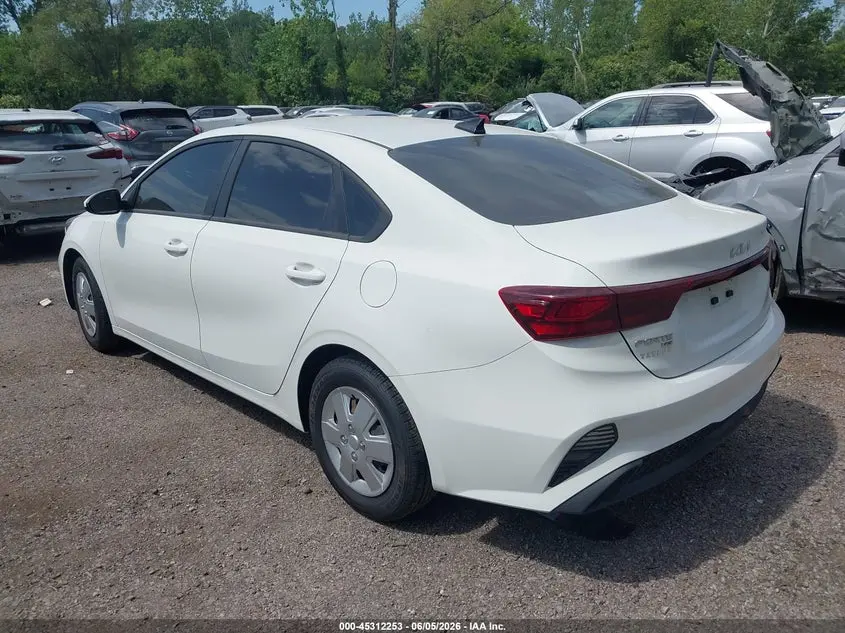 2024 KIA FORTE LX