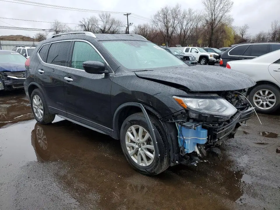 2019 NISSAN ROGUE SV  
