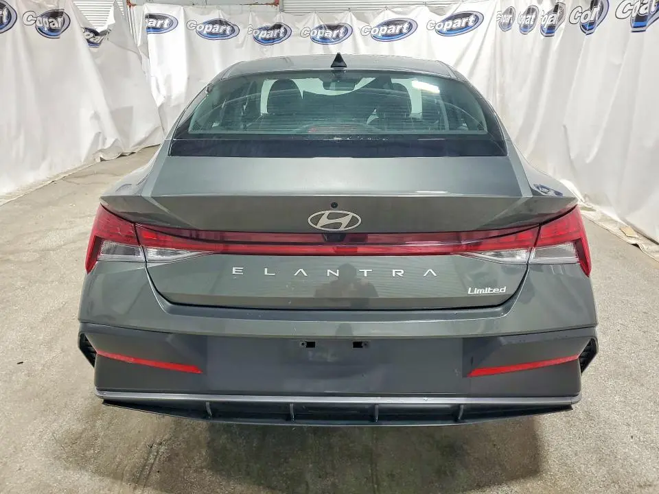 2025 HYUNDAI ELANTRA LIMITED  