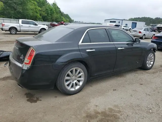 2013 CHRYSLER 300C   