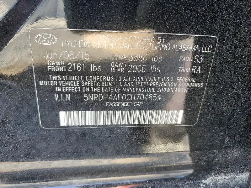 2016 HYUNDAI ELANTRA SE  