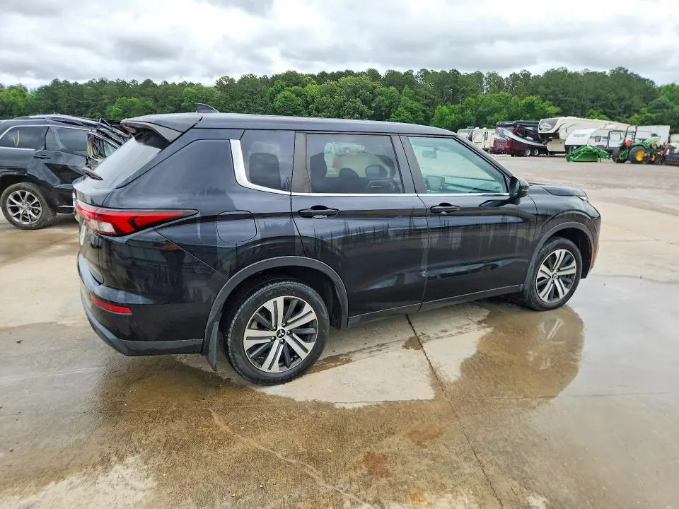 2022 MITSUBISHI OUTLANDER ES  