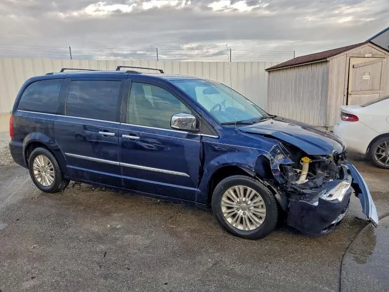 2012 CHRYSLER TOWN & COUNTRY LIMITED  