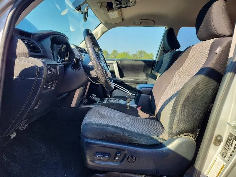 2017 TOYOTA 4RUNNER SR5  