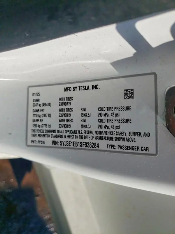 2025 TESLA MODEL 3   