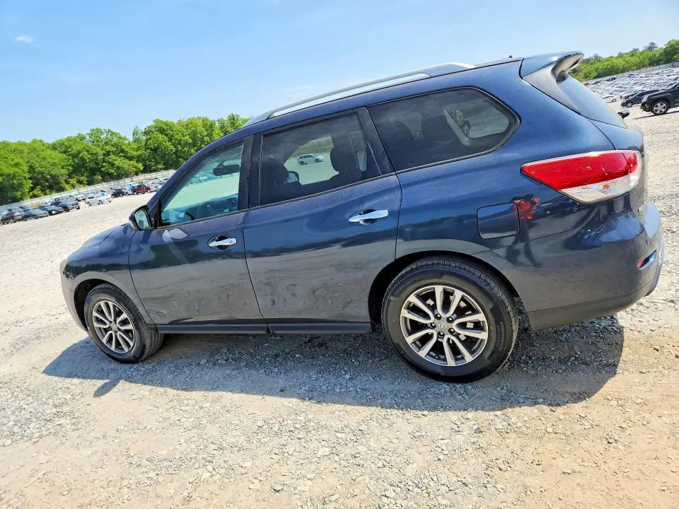 2015 NISSAN PATHFINDER SV  