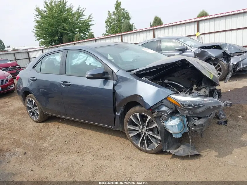 2017 TOYOTA COROLLA SE