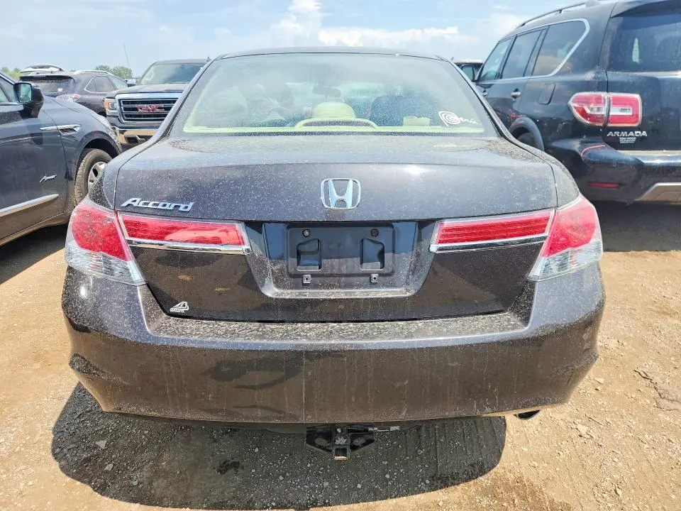 2011 HONDA ACCORD LXP  