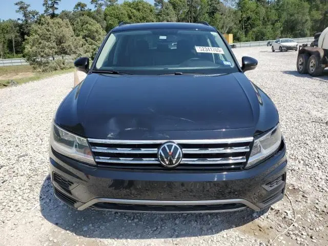 2020 VOLKSWAGEN TIGUAN SE  